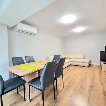 Relax & Spa-house Near Therma Numera Burgas City