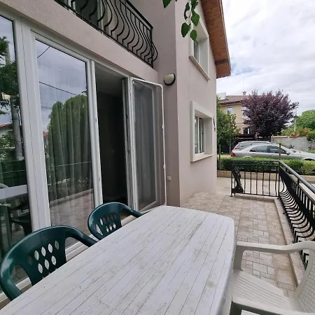 Relax & Spa-house Near Therma Numera Villa Burgas Stad