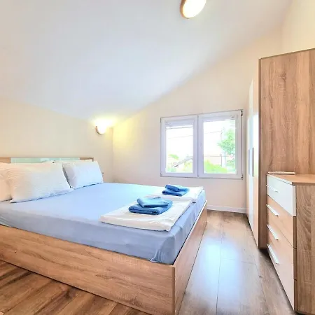 Relax & Spa-house Near Therma Numera וילה בורגאס