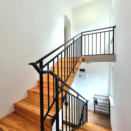 Relax & Spa-house Near Therma Numera Burgas Stad