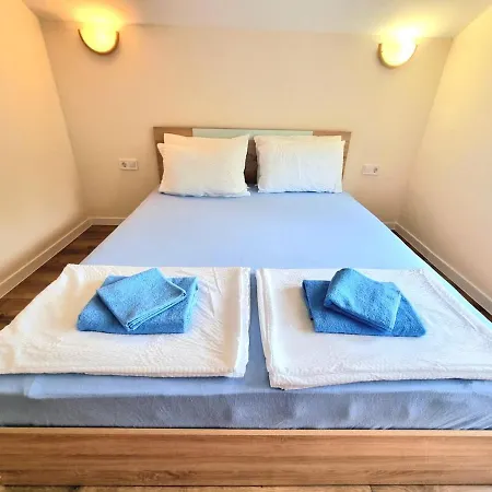 Relax & Spa-house Near Therma Numera Burgas Stad